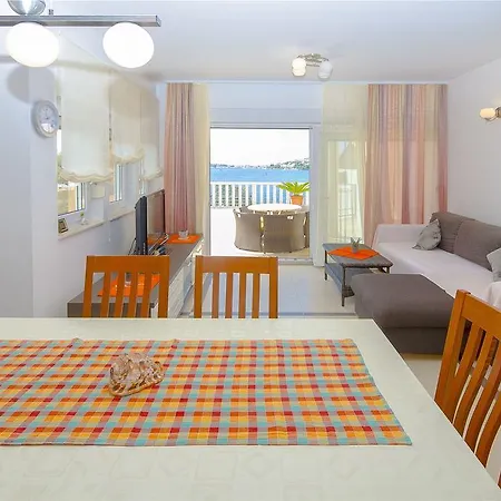Ksenija Apartman *