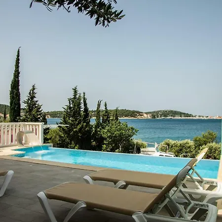 Ksenija Апартаменты *