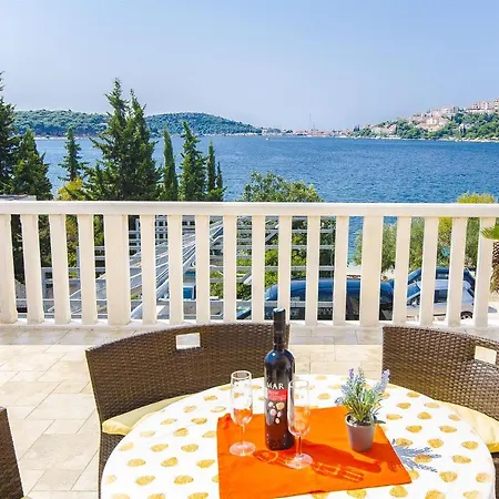 Ksenija Apartman