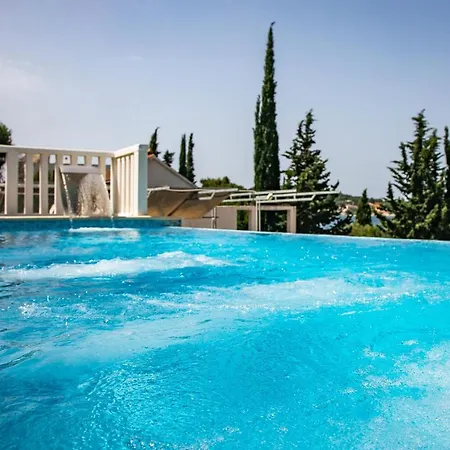 Апартаменты Ksenija Рогозница