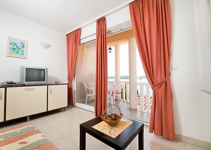 Ksenija Daire Rogoznica (Sibenik-Knin)