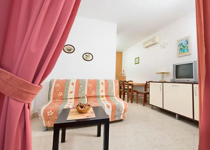 Ksenija شقة روغوزنيكا