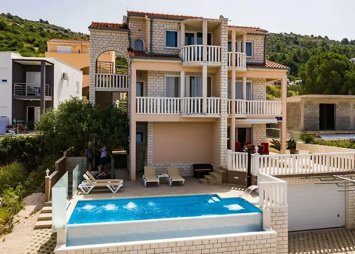 Ksenija Rogoznica (Sibenik-Knin)